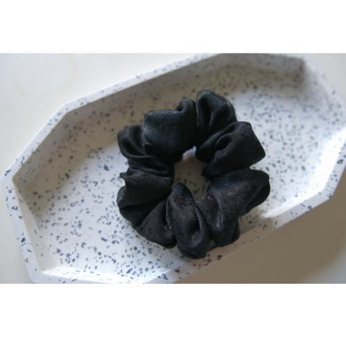 Gumka scrunchie wiskoza Czarny Wąż